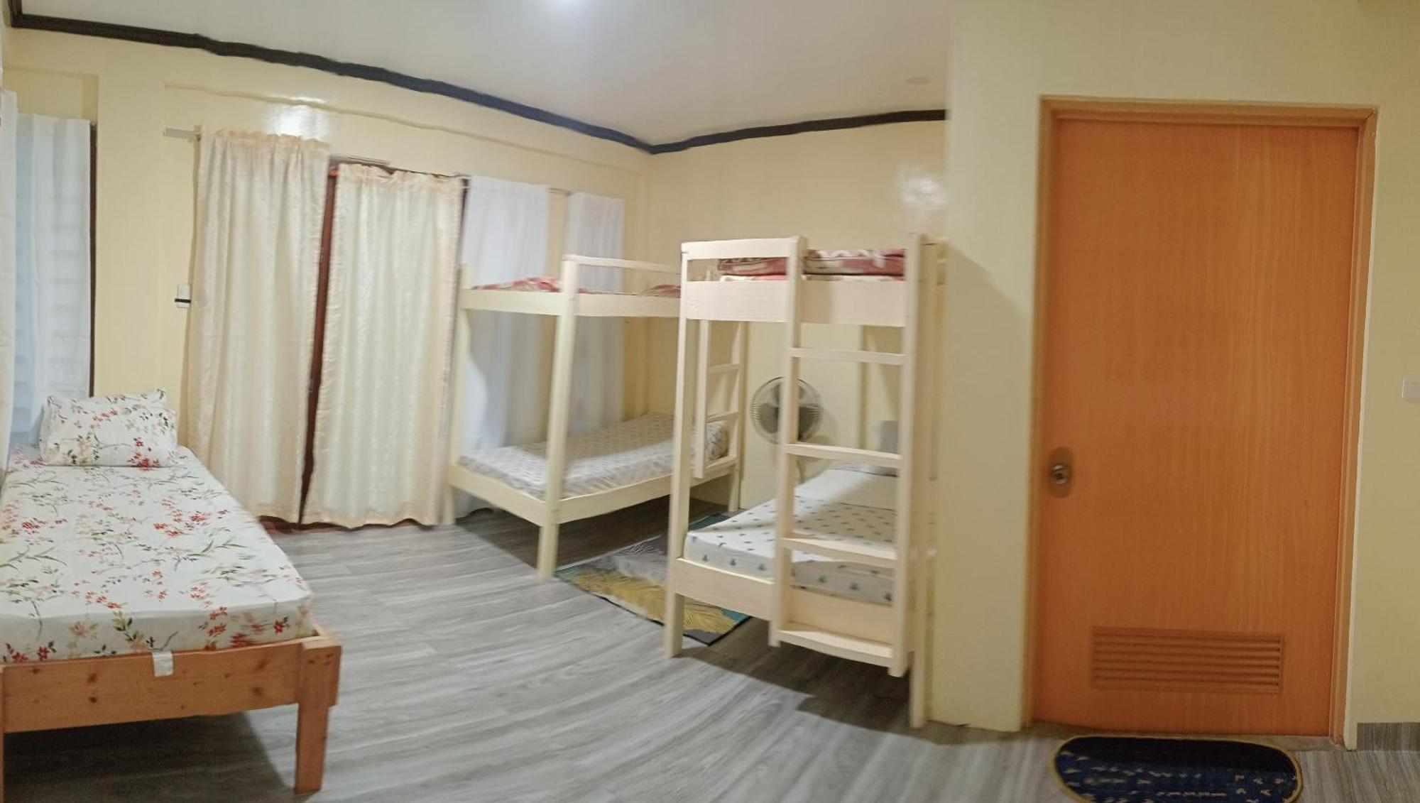 Homestay Guyangan Siargao *